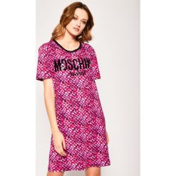 Sukienka codzienna Moschino Underwear & Swim A1910 2114. Sukienki damskie Moschino Underwear & Swim, na co dzień, l, bez wzorów, z elastanu, bez kołnierzyka, bez rękawów, proste. W wyprzedaży za 449,00 zł.