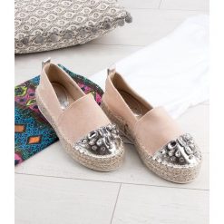 Espadryle damskie Bestelle L184 Beżowe. Brązowe espadryle damskie Bestelle, bez wzorów, z tworzywa sztucznego, bez obcasa. Za 99,00 zł.