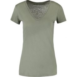 T-shirty damskie: Majestic Tshirt basic army