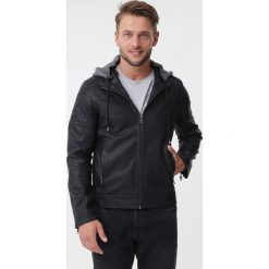 Czarna Kurtka Term. Czarne kurtki męskie Born2be, na wiosnę, xl, bez wzorów. Za 189,99 zł.