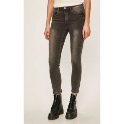 Noisy May - Jeansy Kimmy. Szare jeansy damskie Noisy May, bez wzorów, z elastanu. W wyprzedaży za 149,90 zł.