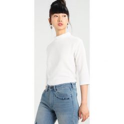 Swetry klasyczne damskie: b.young TEMPEST JUMPER Sweter off white