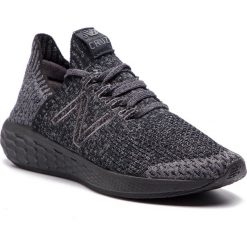 Buty NEW BALANCE - WCRZSSM2 Czarny. Czarne buty sportowe damskie New Balance, bez wzorów, z tworzywa sztucznego, sportowe, do biegania. W wyprzedaży za 249,00 zł.