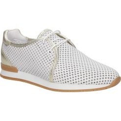 Białe buty sportowe skórzane sznurowane creator 9811a. Białe buty sportowe damskie Casu, bez wzorów, ze skóry, sportowe. Za 359,99 zł.