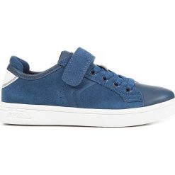 Sneakersy "DJRock" w kolorze niebieskim. Niebieskie trampki chłopięce marki geox kids, z gumy. W wyprzedaży za 129,95 zł.