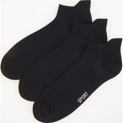 Kapcie męskie: 3 pack czarnych skarpetek sport – Czarny