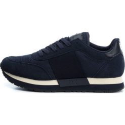XTI tenisówki męskie 49224 44 ciemnoniebieskie. Niebieskie trampki męskie Xti, bez wzorów, bez zapięcia. Za 309,00 zł.