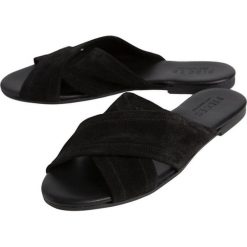 Pieces Damskie kapcie Marnie Suede Sandal Black (rozmiar 37). Czarne kapcie damskie Pieces, z zamszu. W wyprzedaży za 76,00 zł.