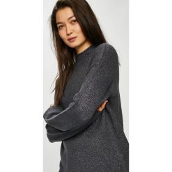 Jacqueline de Yong - Sweter. Szare bez kategorii marki Jacqueline de Yong, s, z wełny, z okrągłym kołnierzem. W wyprzedaży za 59,90 zł.