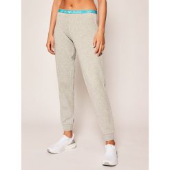 Spodnie dresowe Emporio Armani Underwear 163832 0P287 03748. Szare spodnie damskie Emporio Armani Underwear, s, z bawełny. W wyprzedaży za 279,00 zł.