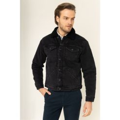Kurtka jeansowa TOMMY HILFIGER Trucker MW0MW12555. Czarne kurtki męskie TOMMY HILFIGER, m, bez wzorów, z elastanu, bez kaptura. W wyprzedaży za 639,00 zł.