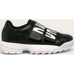 Dkny - Buty. Białe buty sportowe damskie DKNY, bez wzorów, ze skóry, sportowe. W wyprzedaży za 279,90 zł.