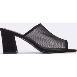Chodaki damskie: NA-KD Shoes Klapki z siateczki - Black