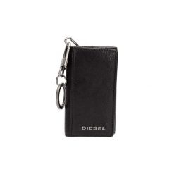Breloki Diesel X03922 PR271 KEYCASE. Czarne breloki męskie Diesel. Za 244,40 zł.