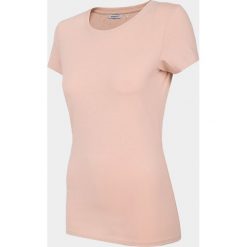 T-shirt damski TSD600 - pudrowy koral - Outhorn. Pomarańczowe koszulki damskie Outhorn, na imprezę, bez wzorów, bez kołnierzyka, bez rękawów. Za 29,99 zł.