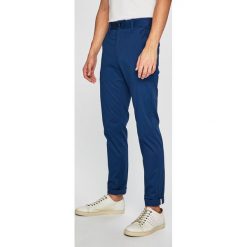 G-Star Raw - Spodnie. Niebieskie chinosy męskie marki G-Star RAW, z elastanu. Za 469,90 zł.