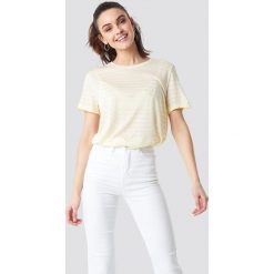 NA-KD Round Neck Striped T-Shirt - White,Yellow. Żółte t-shirty damskie marki NA-KD, bez wzorów, z materiału, z okrągłym kołnierzem. Za 72,95 zł.