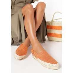 Pomarańczowe Espadryle Laraishell. Pomarańczowe espadryle damskie Born2be, bez wzorów, bez obcasa. W wyprzedaży za 99,99 zł.