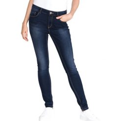 Vero Moda Seven Dżinsy Niebieski. Niebieskie jeansy damskie Vero Moda, l, bez wzorów, z elastanu. Za 154,95 zł.