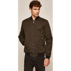 Medicine - Kurtka bomber Retro Vibes. Brązowe płaszcze męskie MEDICINE, s, bez wzorów, z bawełny, retro, krótkie, bez kaptura. Za 249,90 zł.
