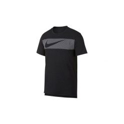 T-shirty z krótkim rękawem Nike CAMISETA ENTRENAMIENTO. Czarne t-shirty męskie Nike, m, bez wzorów, bez kołnierzyka, krótkie. Za 144,29 zł.