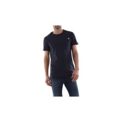 T-shirty z krótkim rękawem Guess M92I58 K8HM0. Niebieskie t-shirty męskie Guess, xl, z aplikacjami, bez kołnierzyka, krótkie. Za 141,84 zł.