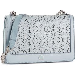 Torebka MONNARI - BAG0480-012 Light Blue 1. Niebieskie torebki klasyczne damskie Monnari, bez wzorów, ze skóry ekologicznej, wizytowe, bez dodatków. W wyprzedaży za 109,00 zł.