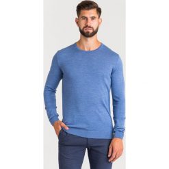 SWETER JOOP! JEANS. Niebieskie swetry męskie Joop! Collection, xl, z aplikacjami, z wełny, z okrągłym kołnierzem, bez kaptura. Za 275,40 zł.