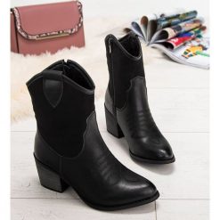 Kowbojki damskie Super Mode 5689 PU Czarne. Czarne botki damskie Super Mode, z tworzywa sztucznego, na niskim obcasie, na obcasie, bez zapięcia. Za 149,00 zł.