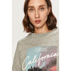 Levi's - Bluza. Szare bluzy damskie Levi's®, s, z nadrukiem, z bawełny, z długim rękawem, długie, bez kaptura. Za 279,90 zł.
