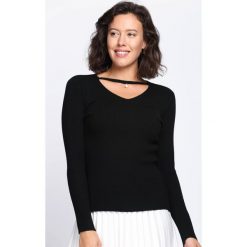 Czarny Sweter Untainted and Safe. Czarne swetry klasyczne damskie marki Mohito, l, z chokerem. Za 54,99 zł.