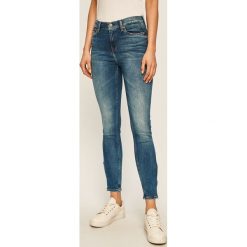 Tommy Jeans - Jeansy Nora. Niebieskie jeansy damskie Tommy Jeans, m, bez wzorów, z elastanu. Za 449,90 zł.