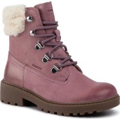 Trapery GEOX - J Casey G.H J9420H 000CL C8007 S Dk Rose. Różowe śniegowce dziewczęce Geox, bez zapięcia. W wyprzedaży za 249,00 zł.