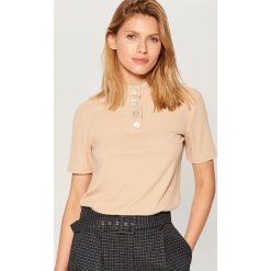 Koszulka z prążkowanej tkaniny - Beżowy. Brązowe t-shirty damskie marki Mohito, s, z tkaniny. Za 59,99 zł.