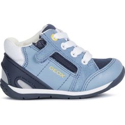 Geox - Buty dziecięce. Niebieskie trampki chłopięce Geox, bez wzorów, ze skóry, sportowe, bez zapięcia. Za 239,90 zł.