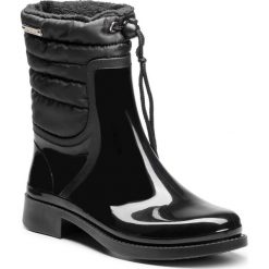 Kalosze KAZAR - Elvira 30433-TS-00 Black. Czarne kalosze damskie Kazar, bez wzorów, z tworzywa sztucznego. W wyprzedaży za 309,00 zł.