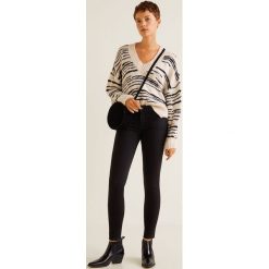 Mango - Jeansy Kim. Szare jeansy damskie skinny marki Mango, z elastanu. Za 119,90 zł.