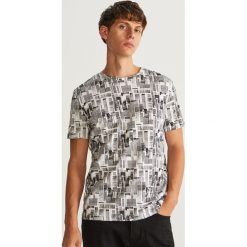 T-shirt z nadrukiem - Kremowy. Białe t-shirty męskie z nadrukiem Reserved, l. Za 49,99 zł.