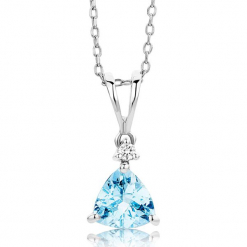 Złoty naszyjnik z zawieszką z diamentem i akwamarynem - dł. 45 cm. Niebieskie naszyjniki damskie REVONI, złote. W wyprzedaży za 560,95 zł.
