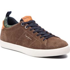 Sneakersy PEPE JEANS - Marton Suede PMS30502 Stag 884. Pomarańczowe sneakersy męskie Pepe Jeans, bez zapięcia. W wyprzedaży za 199,00 zł.