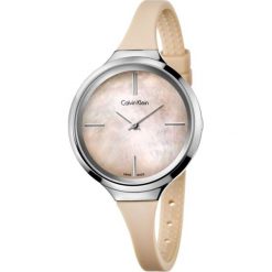 ZEGAREK CALVIN KLEIN LIVELY K4U231XE. Białe zegarki damskie Calvin Klein, szklane. Za 779,00 zł.