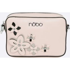 Nobo - Torebka. Szare bez kategorii marki Nobo, w paski, z poliesteru, małe. W wyprzedaży za 99,90 zł.