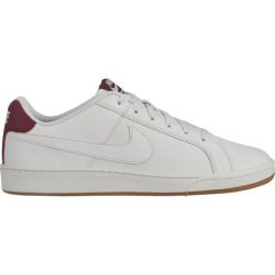 BUTY COURT ROYALE. Czerwone trampki męskie Nike, bez wzorów, ze skóry, bez zapięcia. Za 229,99 zł.