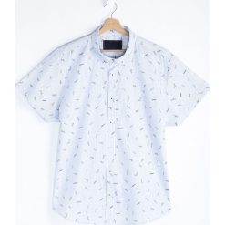 Biało-Niebieska Koszula Antique. Niebieskie koszule męskie Born2be, xl, w paski, bez kołnierzyka, z długim rękawem. Za 79,99 zł.