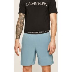 Calvin Klein Performance - Szorty. Czarne spodenki sportowe męskie Calvin Klein Performance, s, bez wzorów, z elastanu, sportowe. Za 179,90 zł.