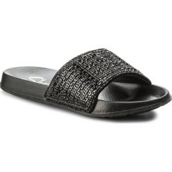 Klapki SKECHERS - Summer Chic 31546/BBK Black. Czarne klapki damskie Skechers, z aplikacjami, z tworzywa sztucznego, bez obcasa. W wyprzedaży za 119,00 zł.