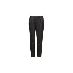 Legginsy i Rajstopy Only CARMEN. Czarne rajstopy damskie marki ONLY, bez wzorów. Za 143,20 zł.