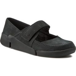Półbuty CLARKS - Tri Amanda 26115618 Black Combi. Czarne bez kategorii marki Clarks, ze skóry, na płaskiej podeszwie. W wyprzedaży za 219,00 zł.