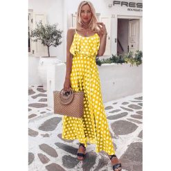 Sukienka MALZIRA YELLOW. Żółte sukienki damskie Sukienka MALZIRA YELLOW, s, bez wzorów, bez kołnierzyka, bez rękawów, długie. W wyprzedaży za 109,00 zł.