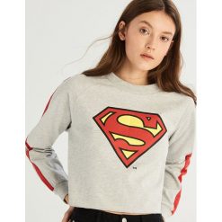 Bluza Superman - Jasny szar. Szare bluzy damskie marki Sinsay, s, z motywem z bajki. Za 59,99 zł.